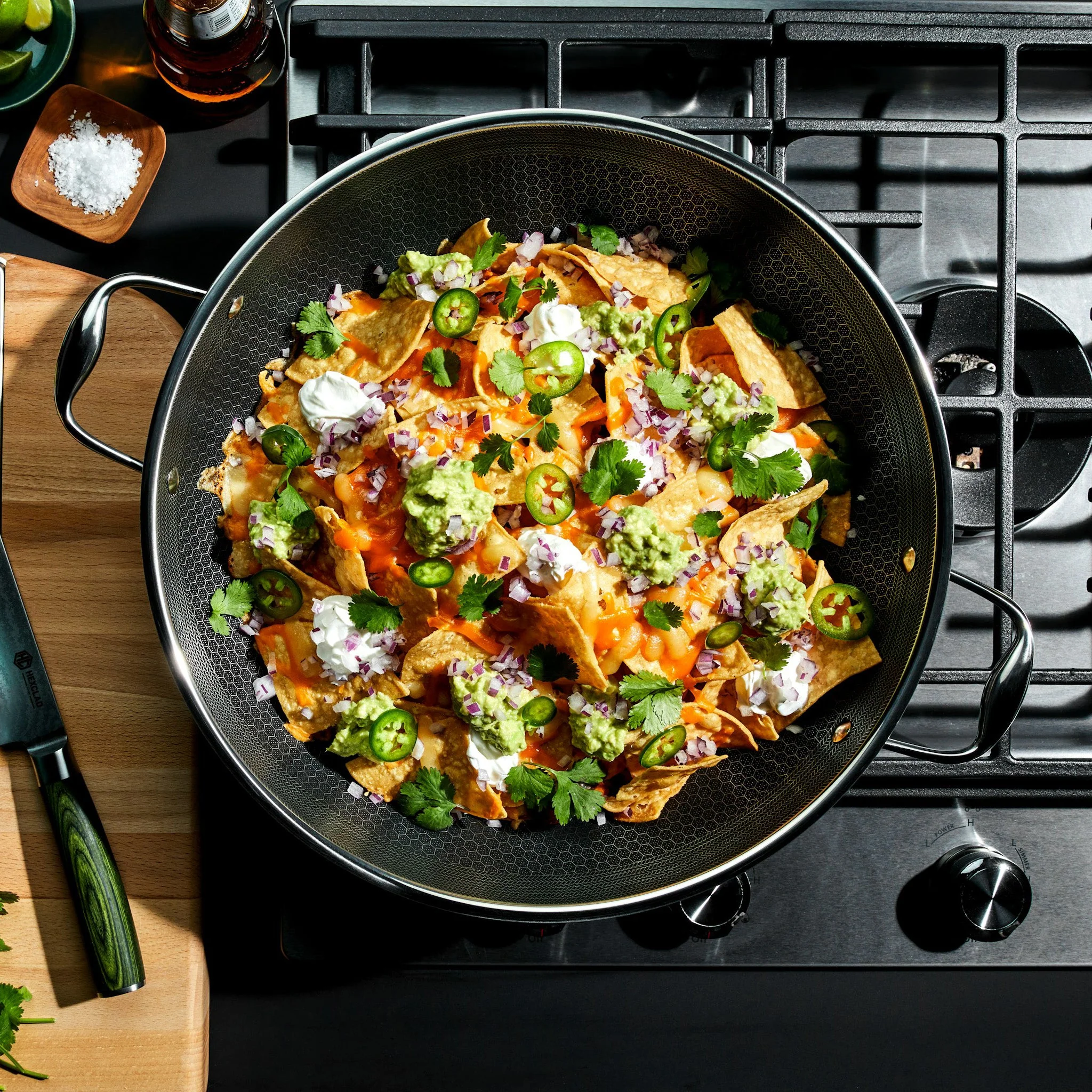 35 cm Hybrid Wok with Lid - Image 8
