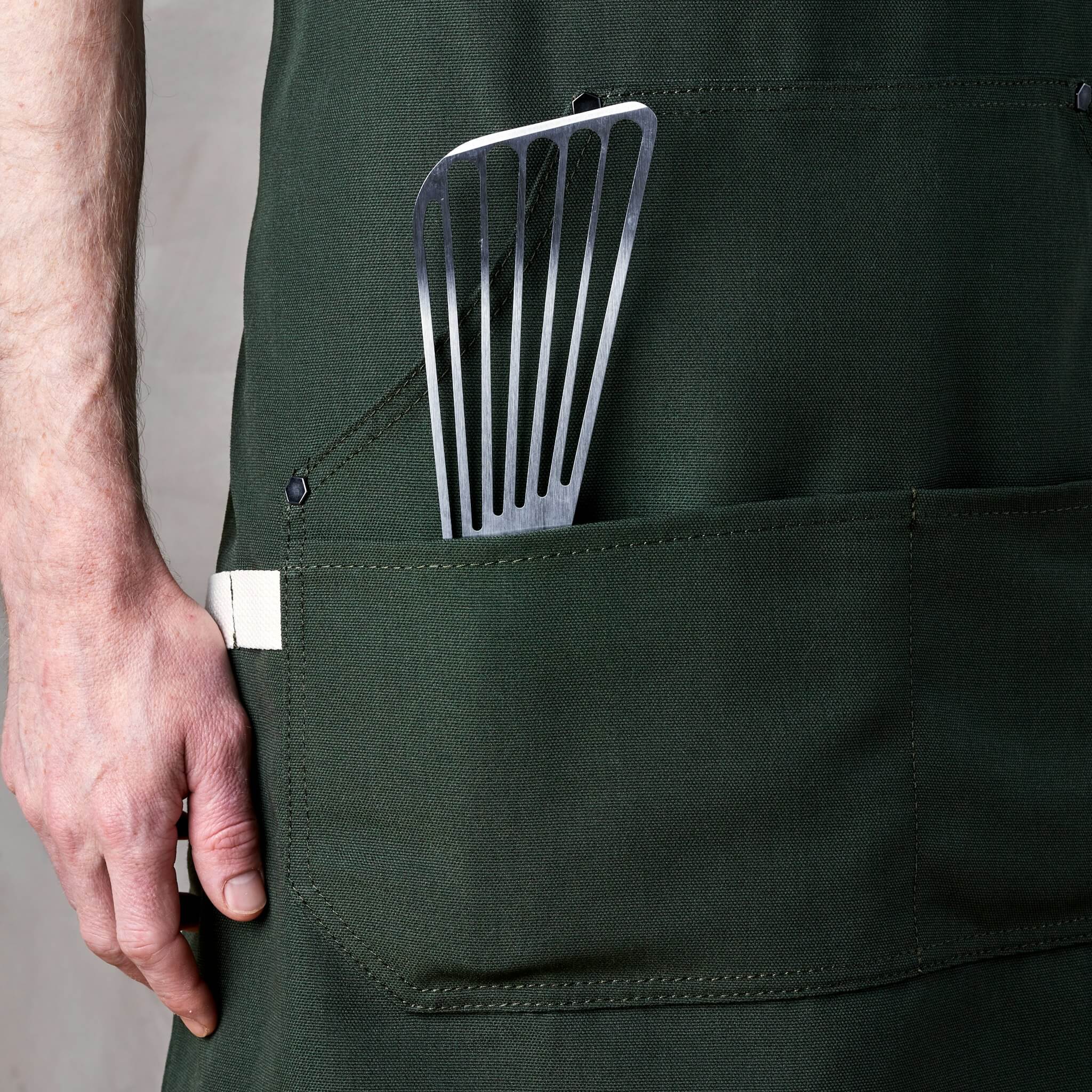 Eco Modern Apron (Forest) - Image 6