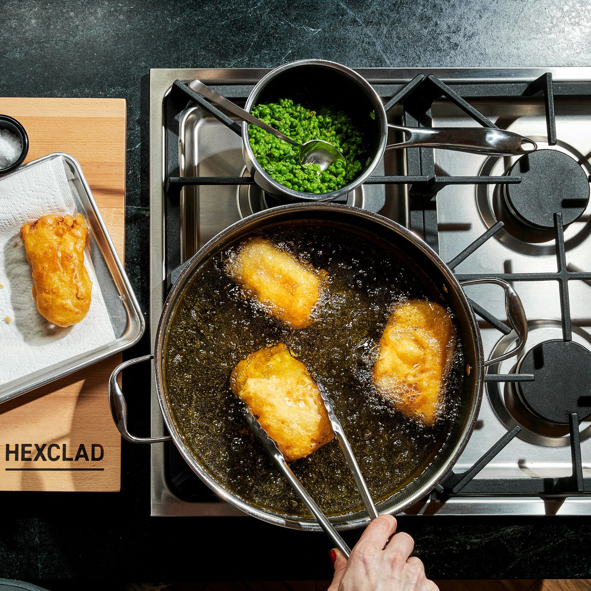 6.6 Litre Hybrid Deep Sauté Pan/Chicken Fryer with Lid - Image 7