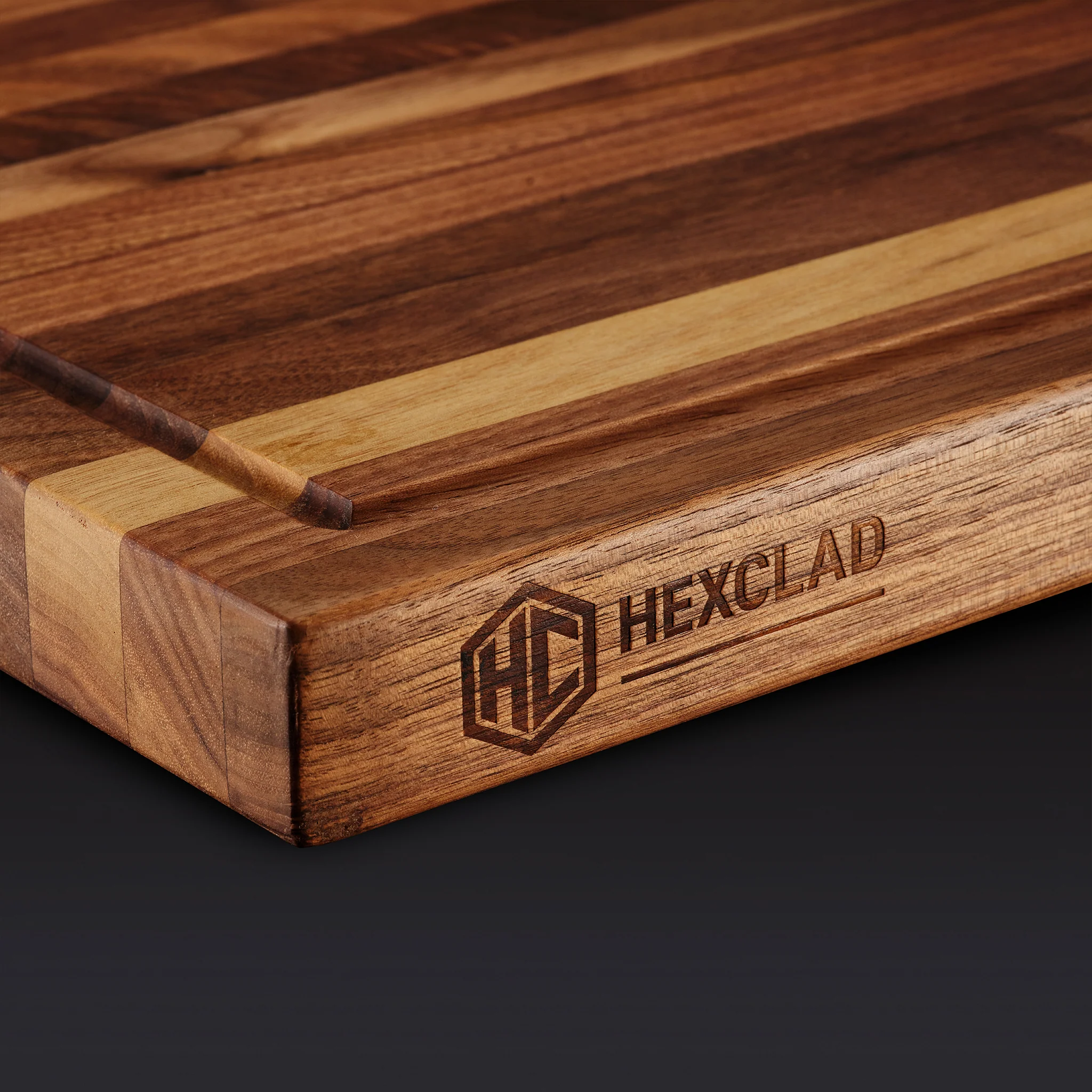 HexClad Walnut Cutting Board, Medium - Image 7